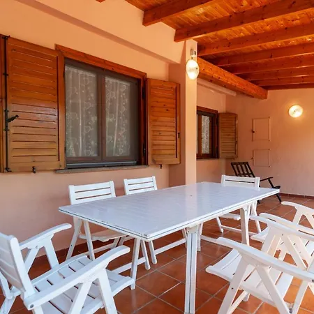 Villa Pine Forest - Near The Beach Pula