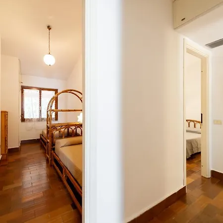 Villa Pine Forest - Near The Beach Pula