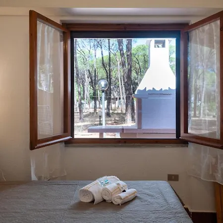 Pine Forest - Near The Beach Villa Pula